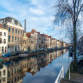 Wat zijn de leukste bezienswaardigheden in Leiden voor een dagje uit