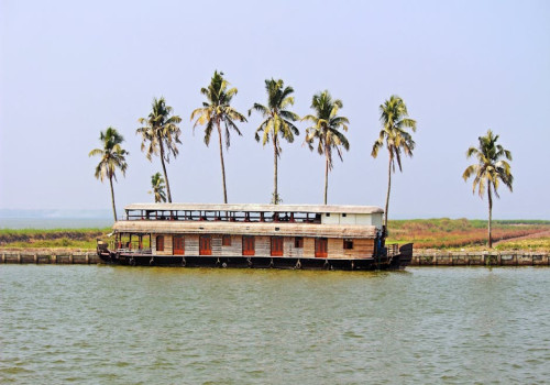Wat zijn de voordelen van wonen op een woonboot in Nederland?